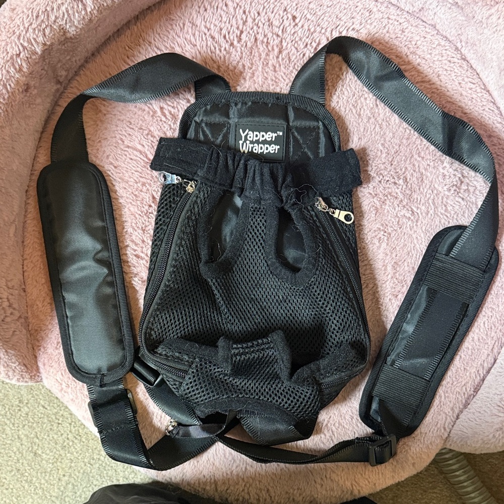 Yapper Wrapper Black Hands-Free Dog Carrier